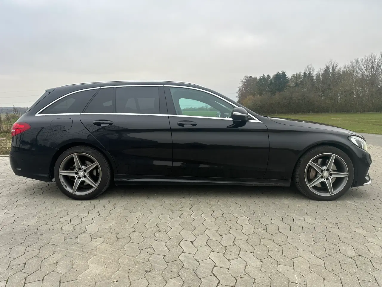 Billede 2 - Mercedes C250 AMG-Line 