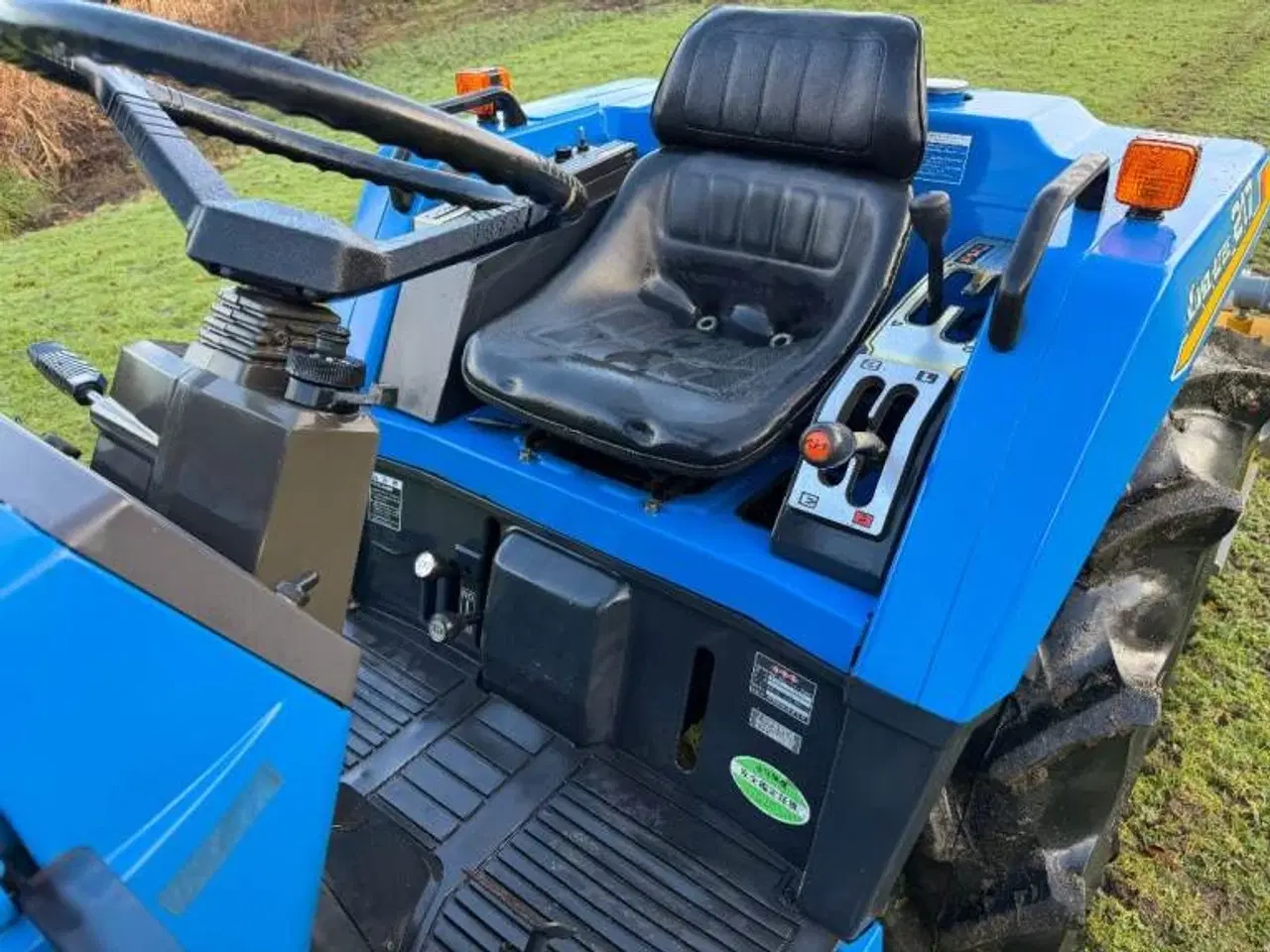 Billede 2 - Traktor - ISEKI TU217 4WD