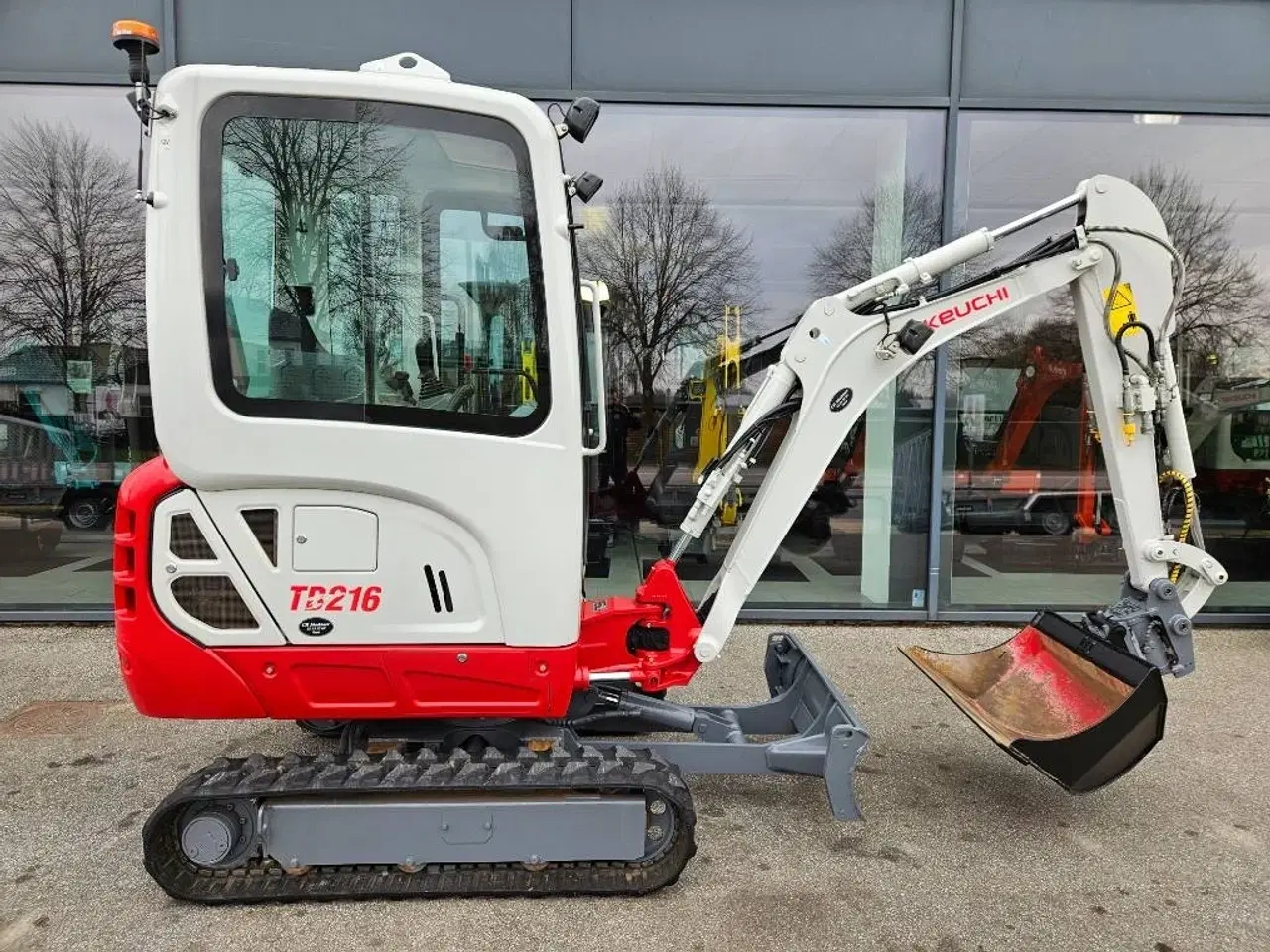 Billede 2 - Takeuchi TB 216