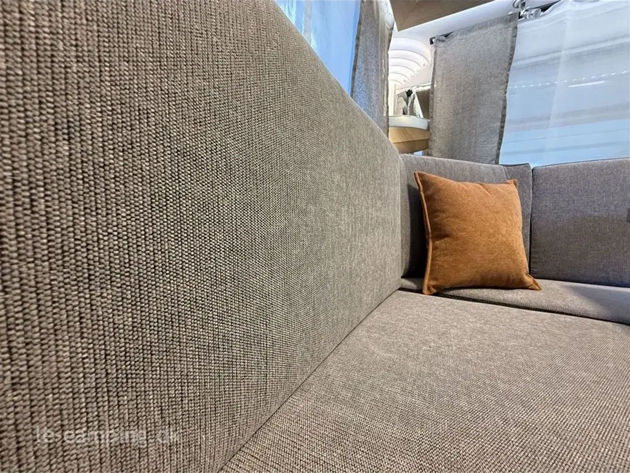 Billede 9 - 2026 - Hobby De Luxe 460 UFe