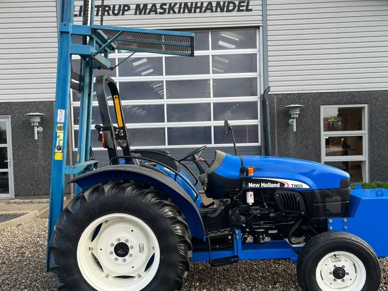 Billede 12 - New Holland TN55D Med Byggelift