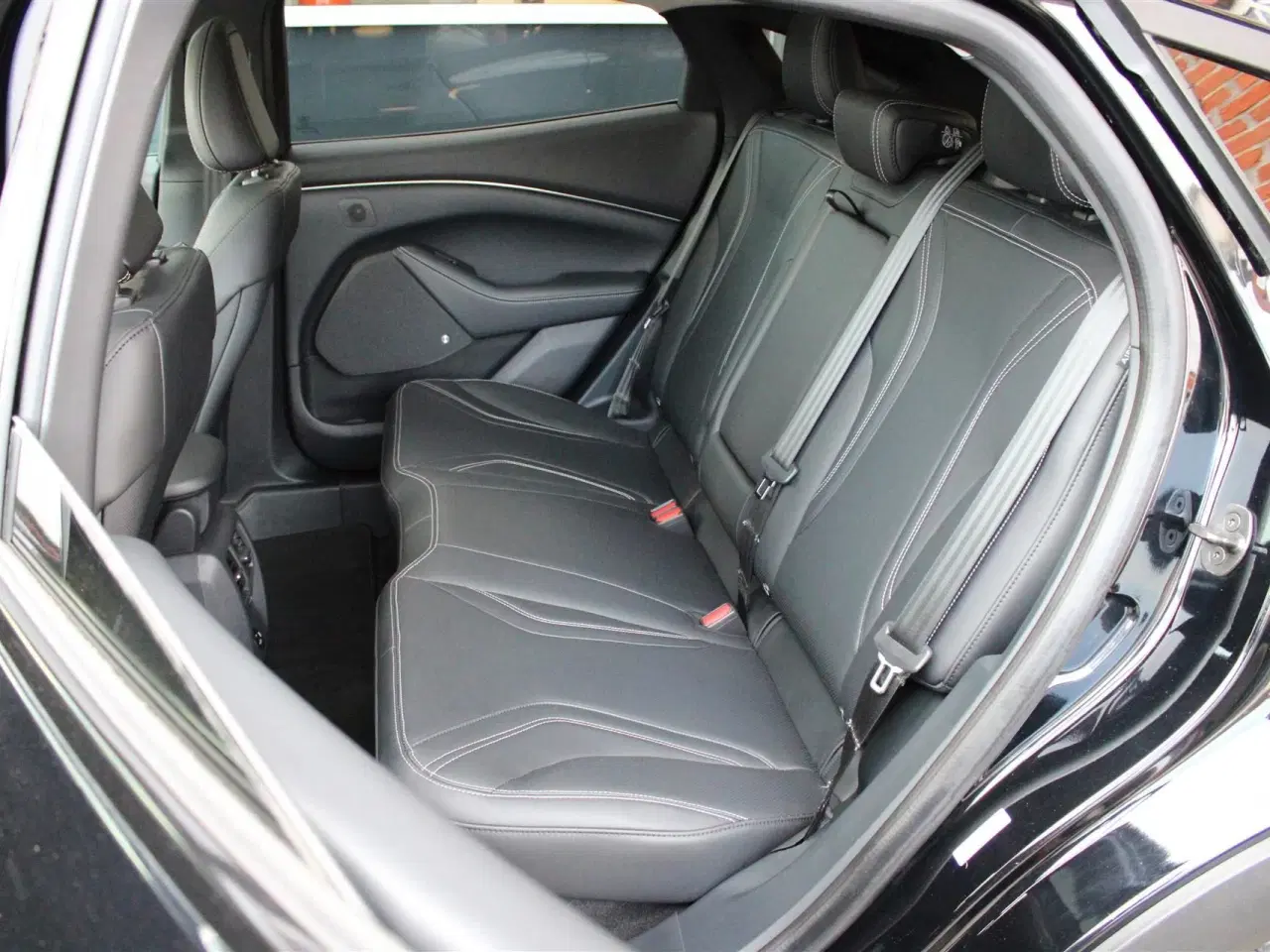 Billede 3 - Ford Mustang Mach-E EL UR 294HK 5d Aut.