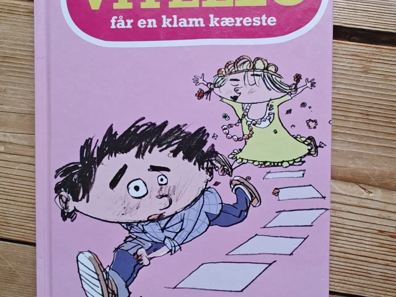 Billede 1 - Vitello får en klam kæreste BOG