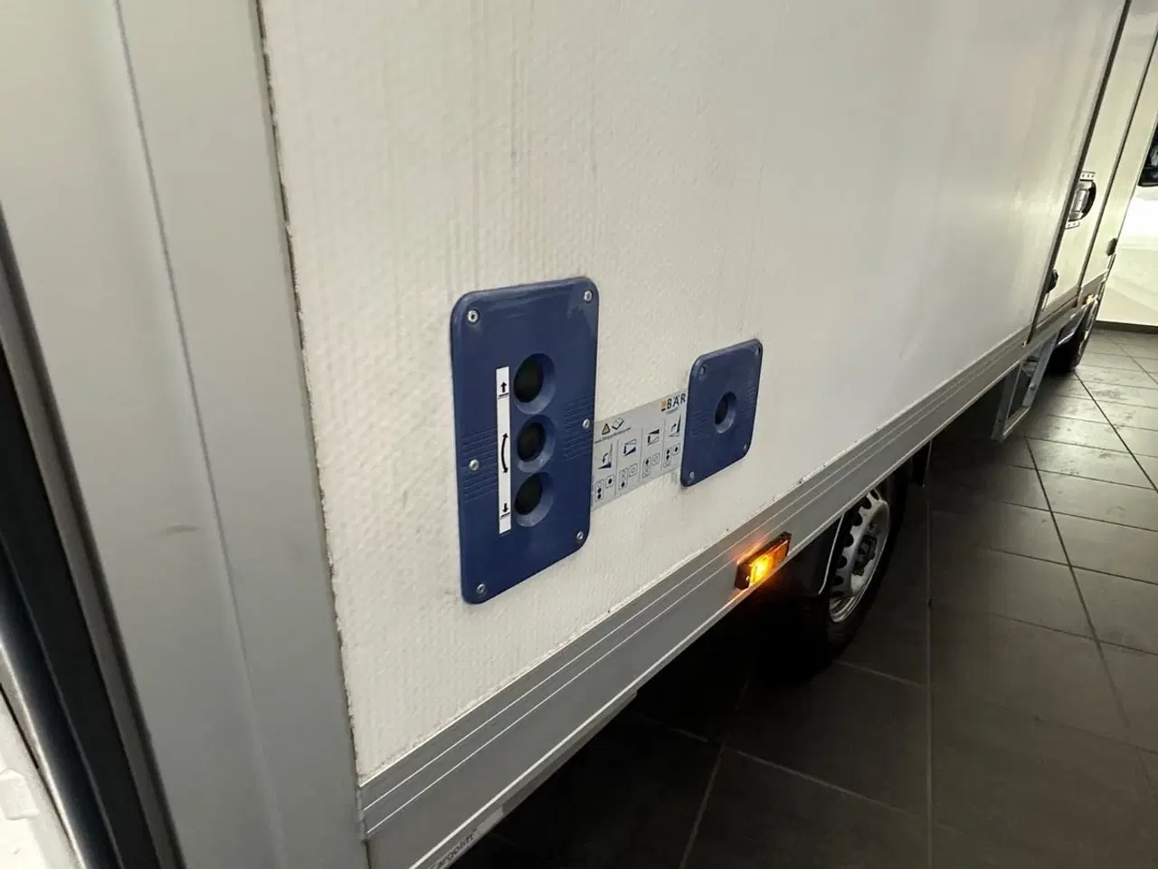 Billede 12 - Citroën Jumper 35H 2,2 BlueHDi 180 Alukasse EAT8