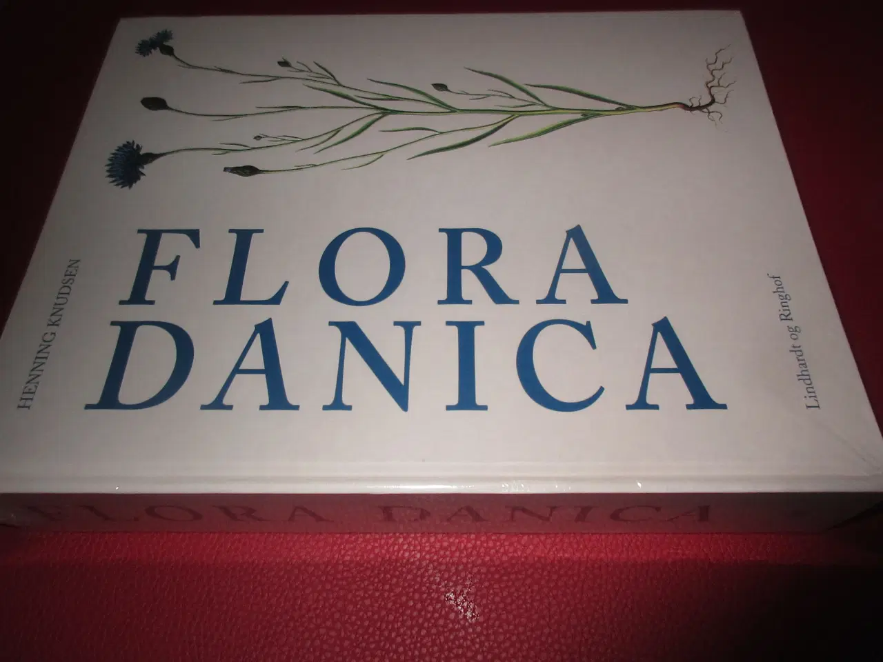 Billede 1 - Bogen Flora Danica af Henning Knudsen