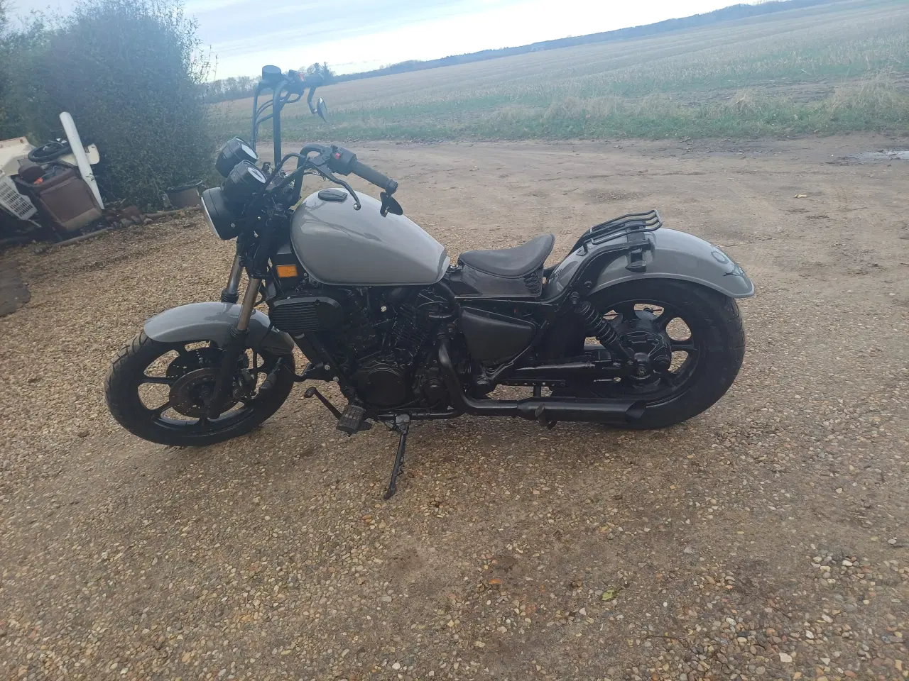 Billede 4 - Kawasaki VN750 bobber.