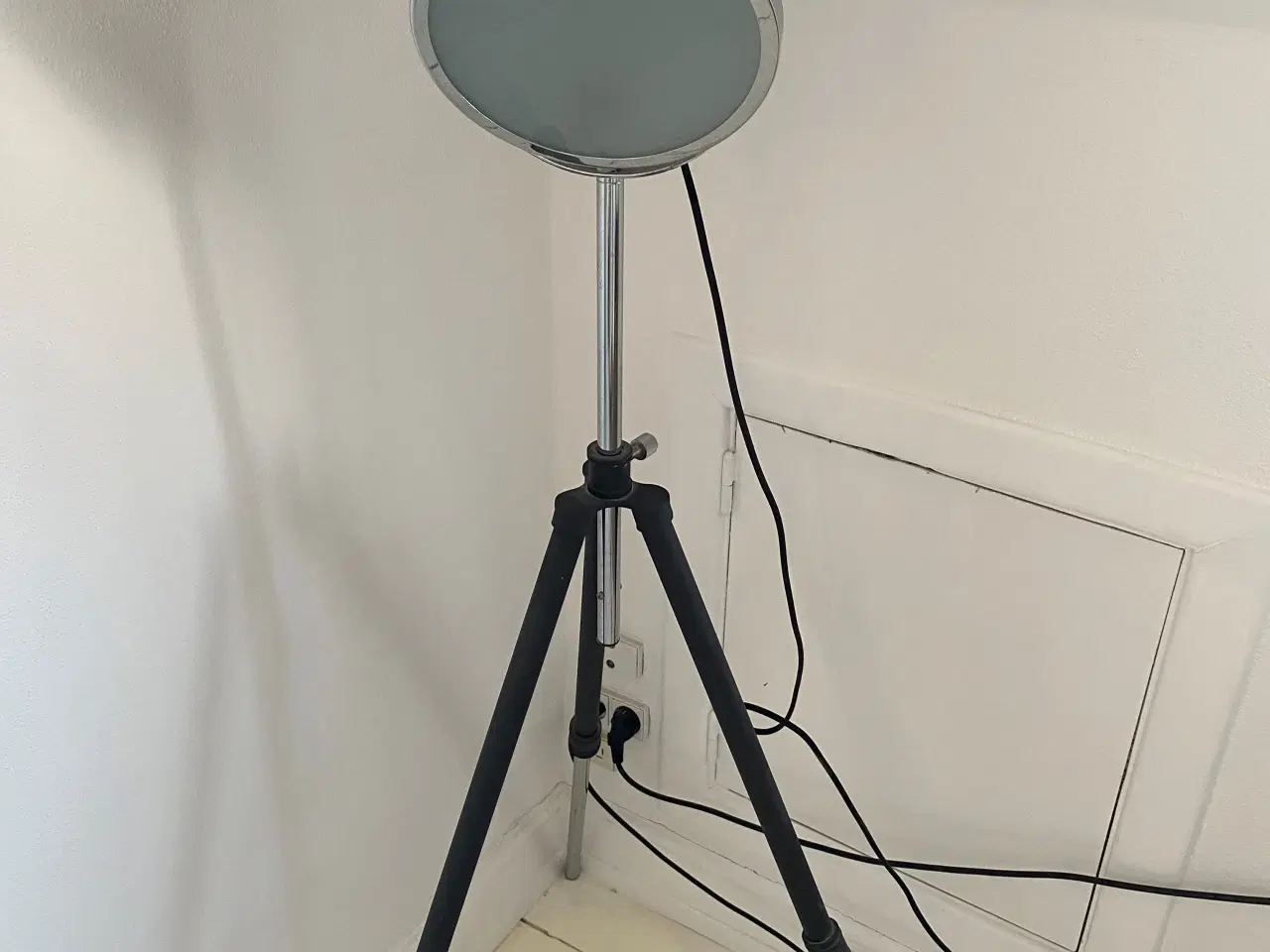 Billede 1 - Gulvlampe Industri look