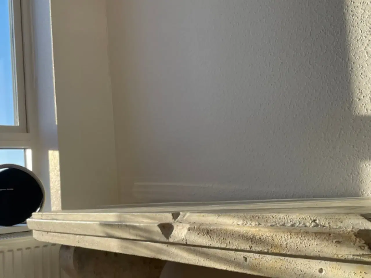 Billede 3 - “Marmorlook” træbænk-rekvisit fra kgl teater 