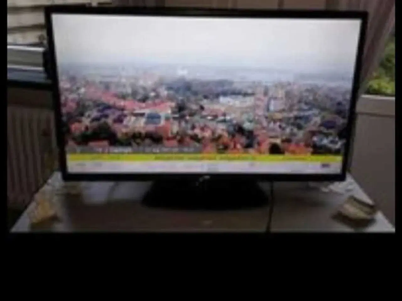Billede 3 - SÆLGES: 40" JVC FHD LED TV inkl. Fjernbetjening. 