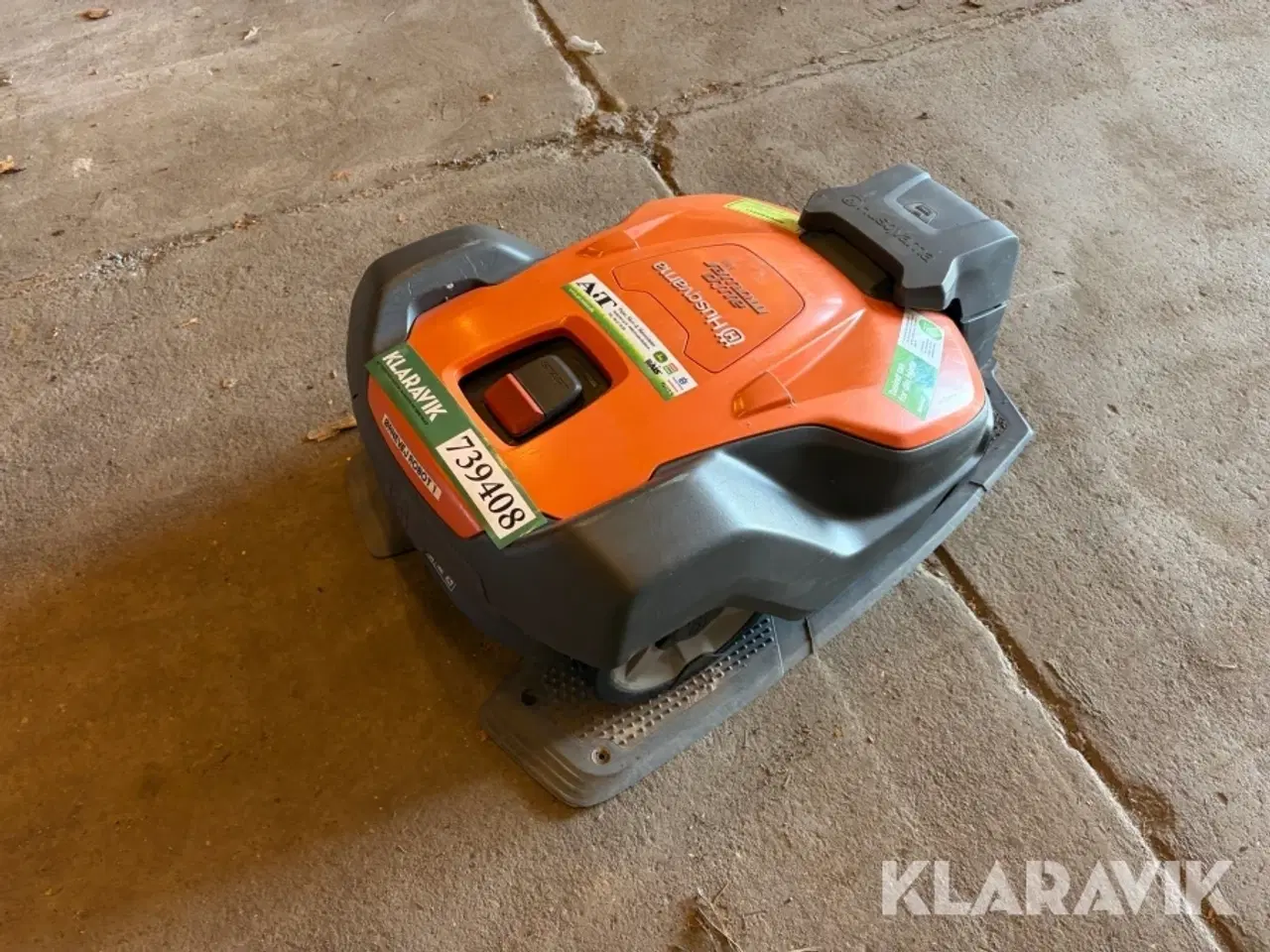 Billede 5 - Robot plæneklipper Husqvarna 550 med ladestation