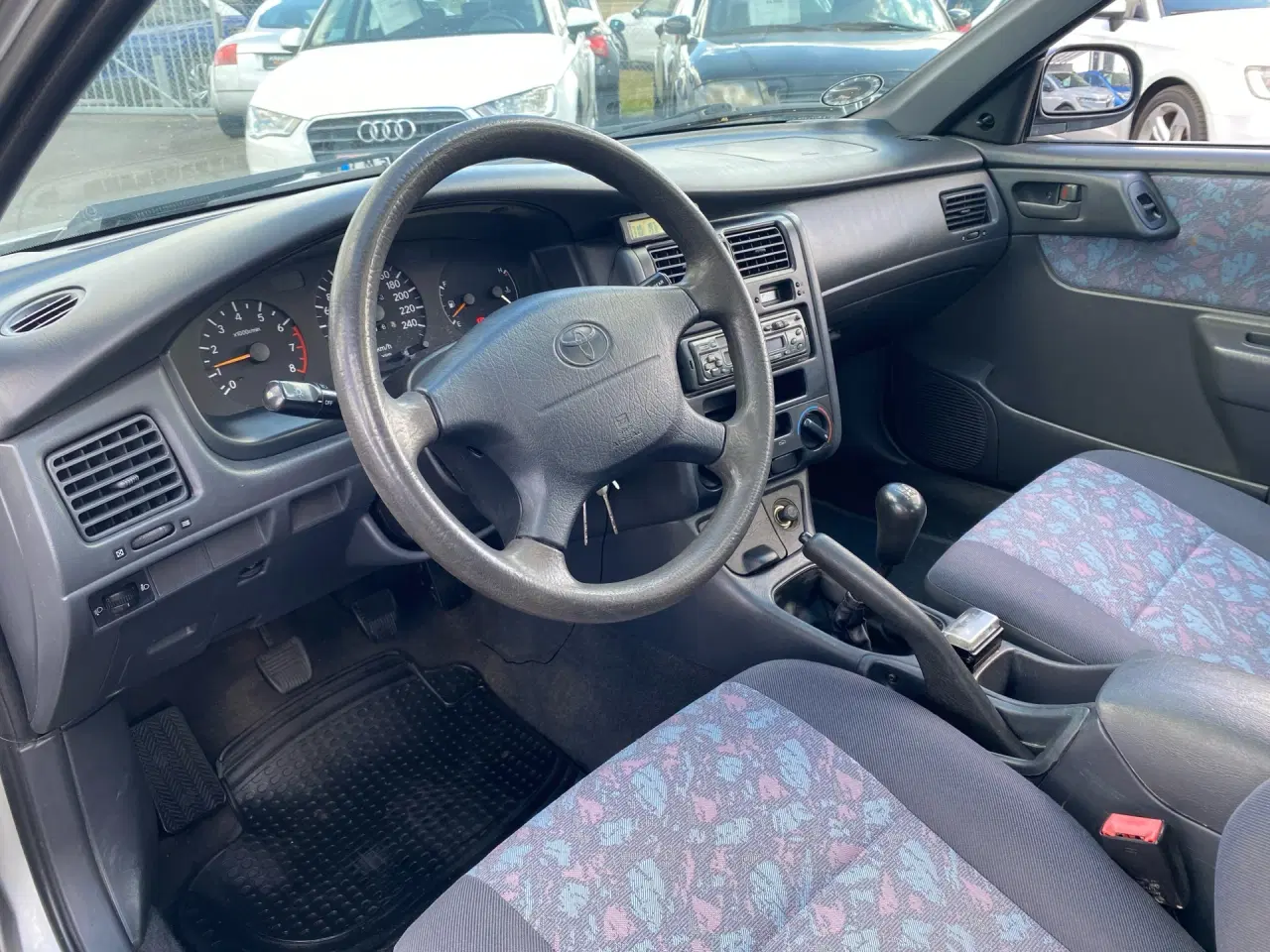 Billede 6 - Toyota Carina E L/B 1,6 GLS 106HK 5d