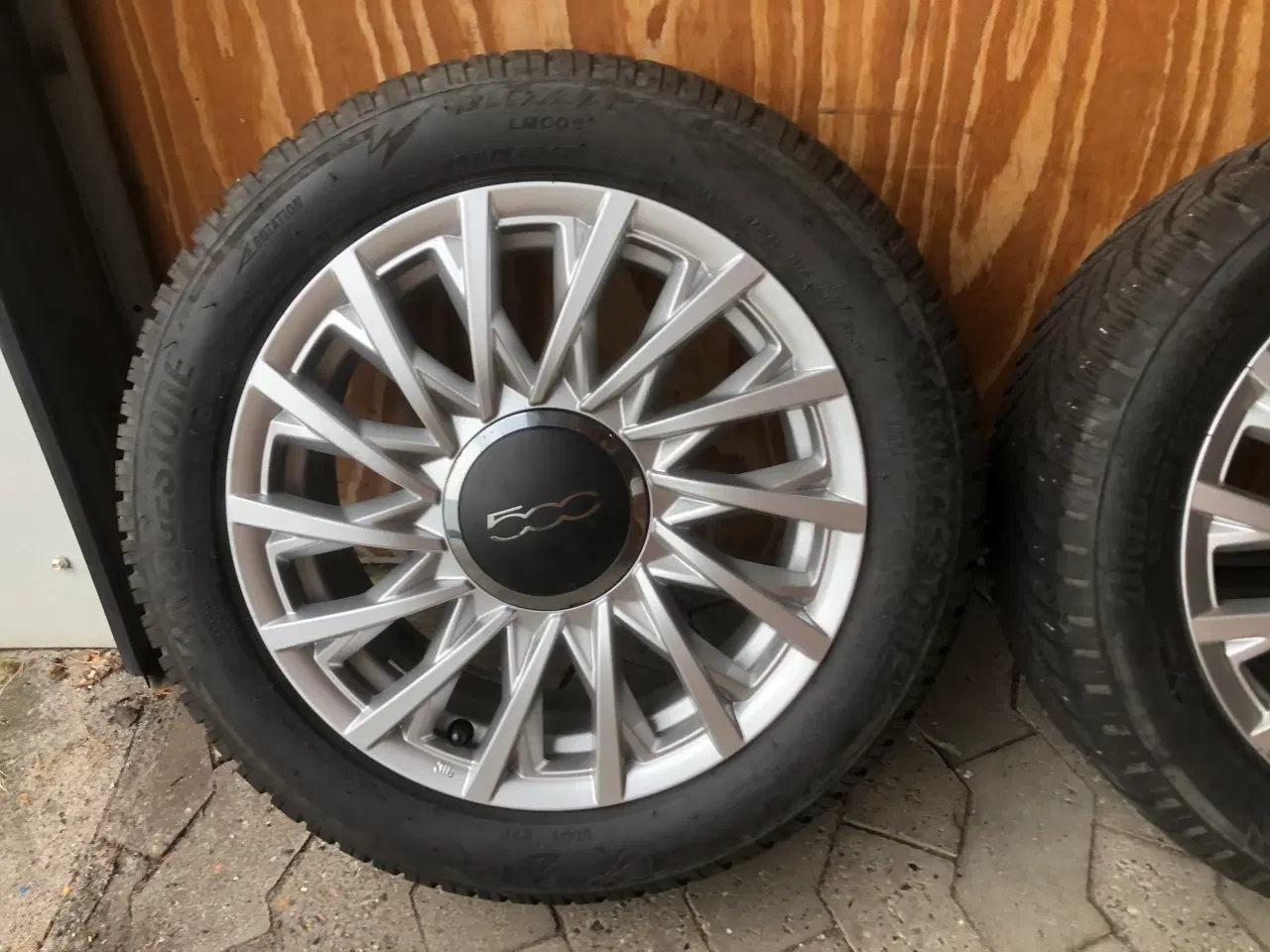 Billede 2 - Fiat 500 vinterhjul 