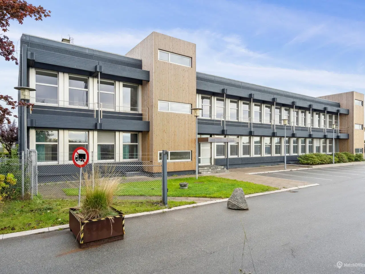 Billede 12 - Nyopførte og moderne lokaler beliggende i Karlslunde