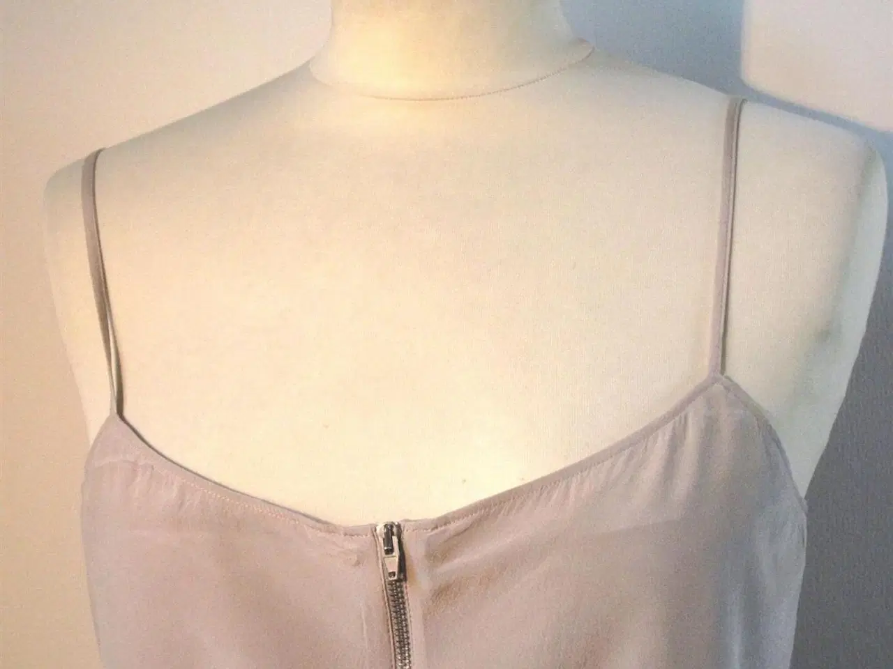 Billede 2 - T by Alexander Wang, top, str M