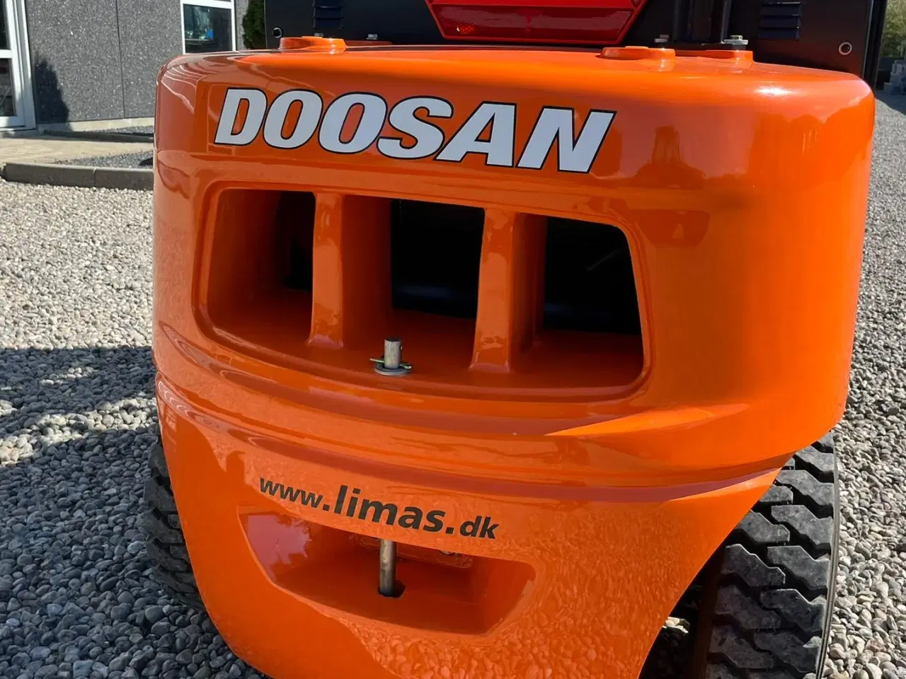Billede 19 - Doosan D30 G med kabine og KUN 57 TIMER FRA NY, MED TIME GARENTI