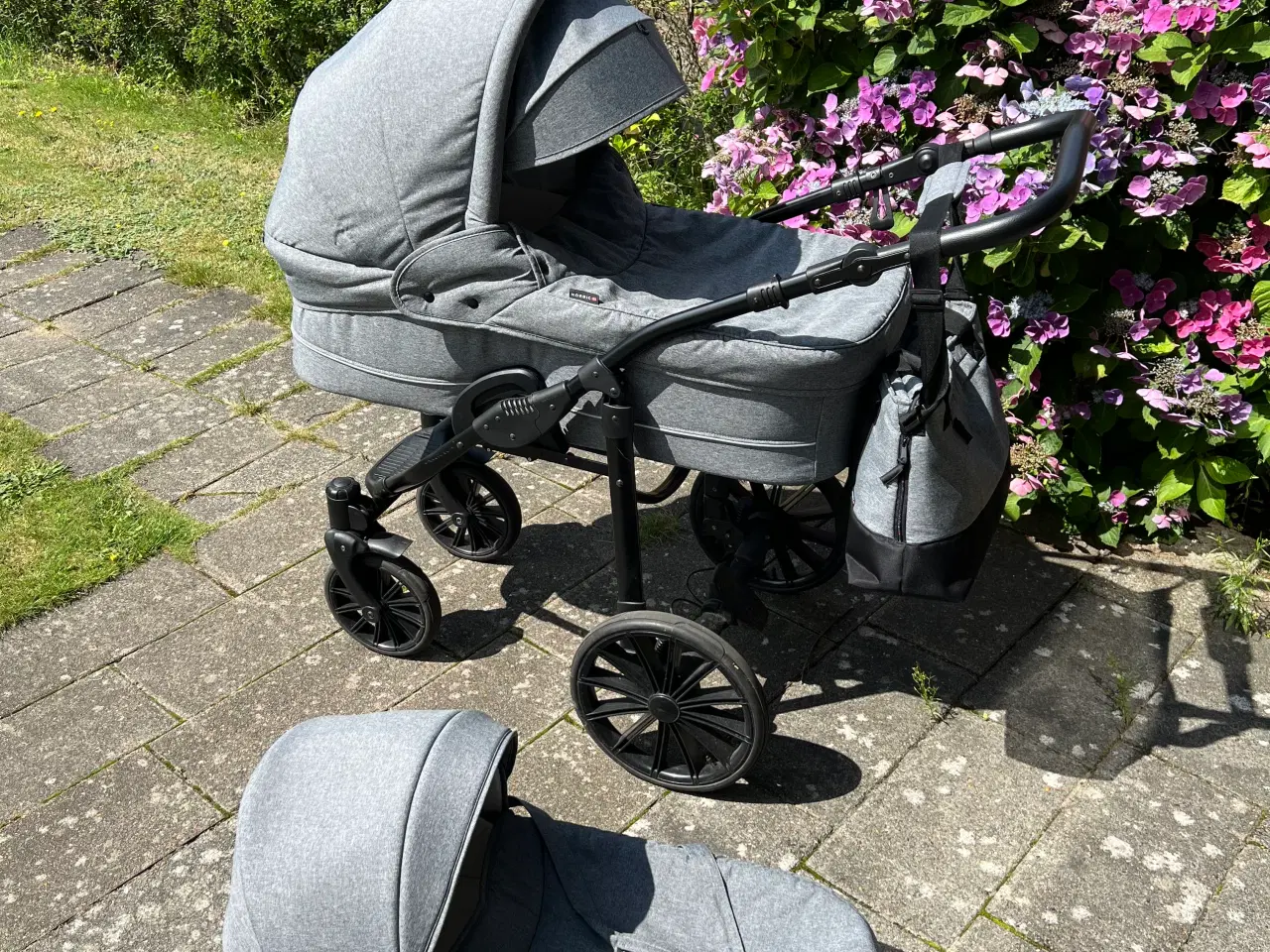 Billede 2 - Barnevogn med Klapvogn Top til