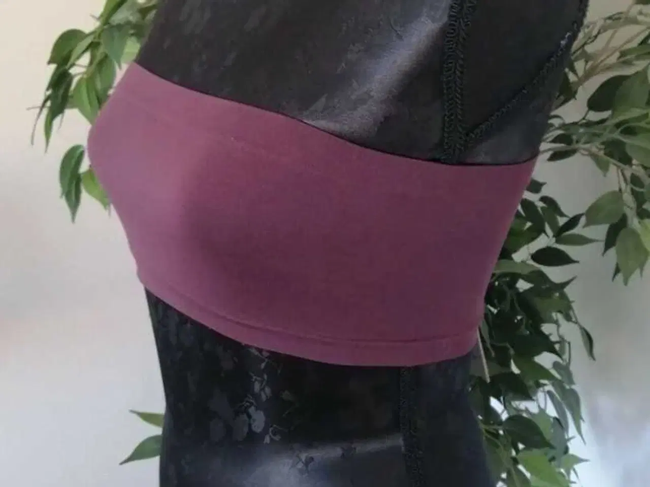 Billede 2 - Top. Sparkz. XS/S