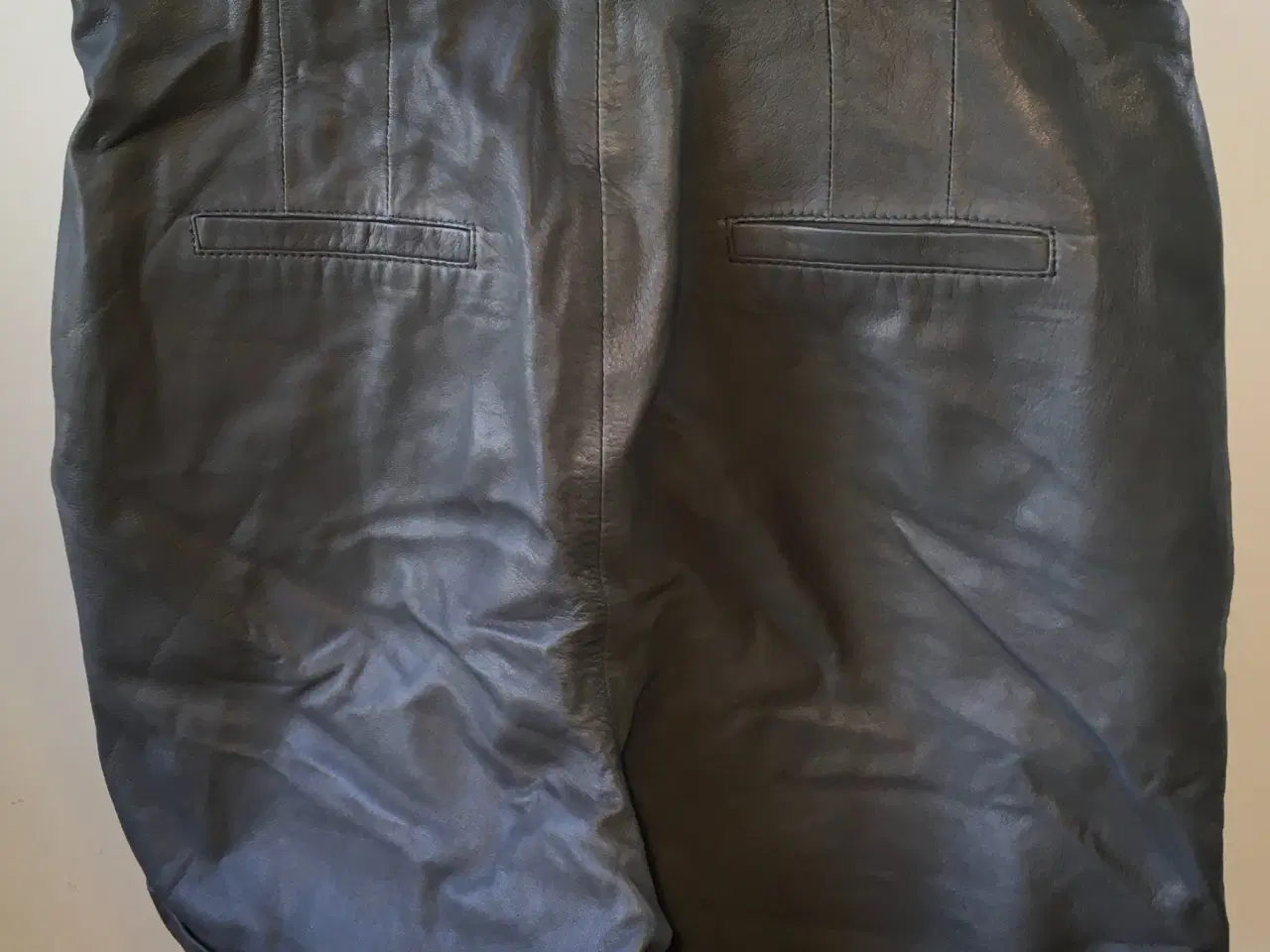 Billede 4 - Won Hundred, skind-shorts, str S