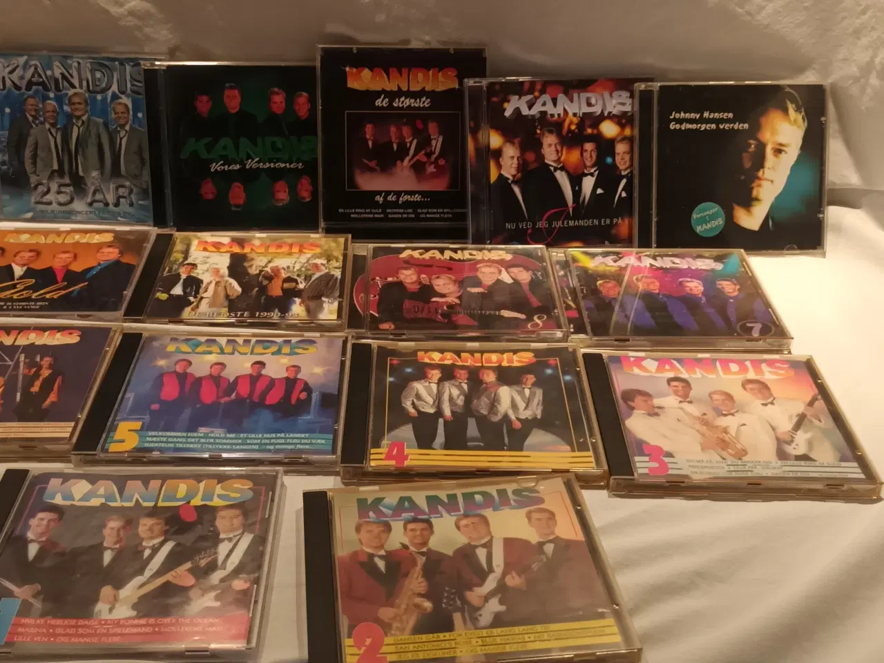 Billede 1 - Kandis samling disk 1 - 8 samt 7 ekstra