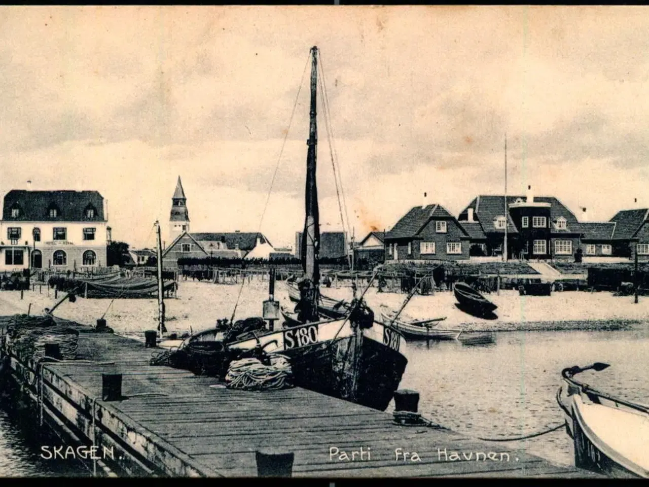 Billede 1 - Skagen - Parti fra Havnen -  Laurits Schjeldes Bogh. 24957 - Ubrugt