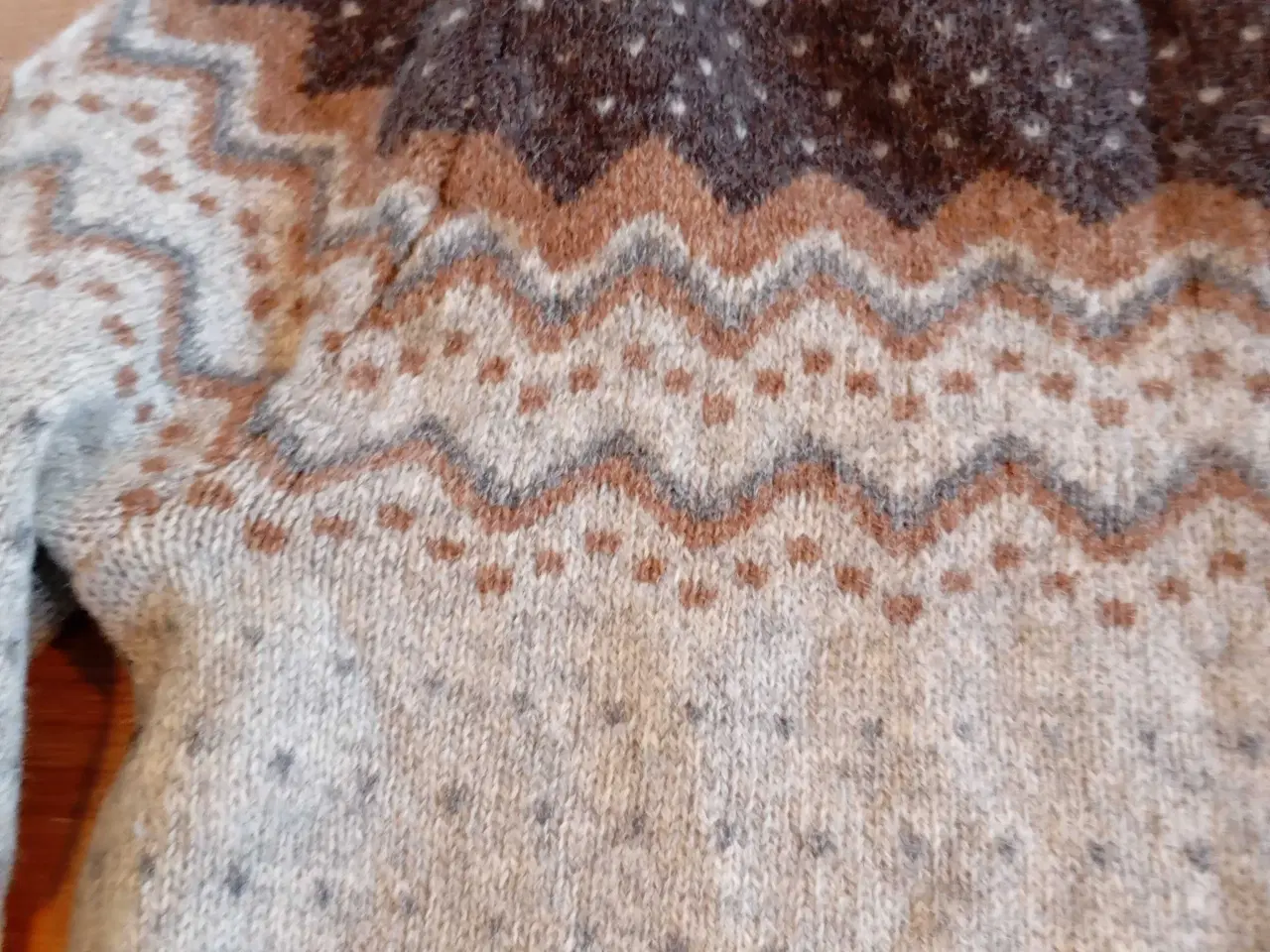 Billede 10 - Fjällräven striktrøje str. M