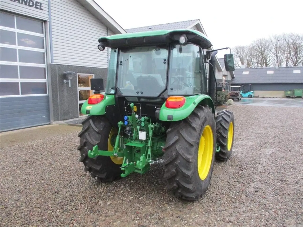 Billede 14 - John Deere 5067E  med koblings frit vendergear ved rattet og 40kmt gearkasse