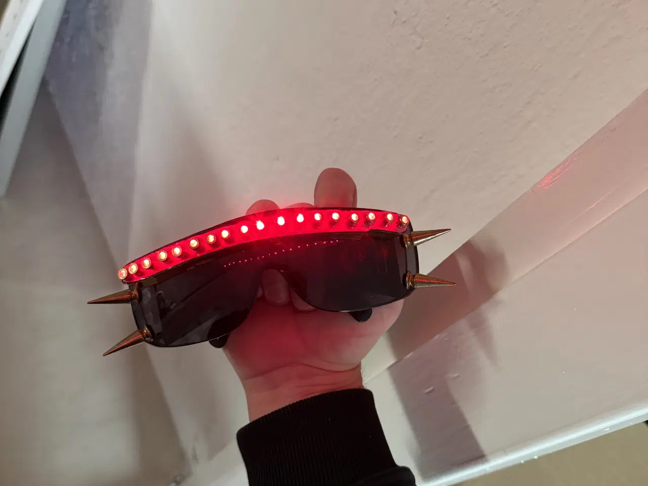 Billede 1 - Sælger disse specielt lavet laser briller 