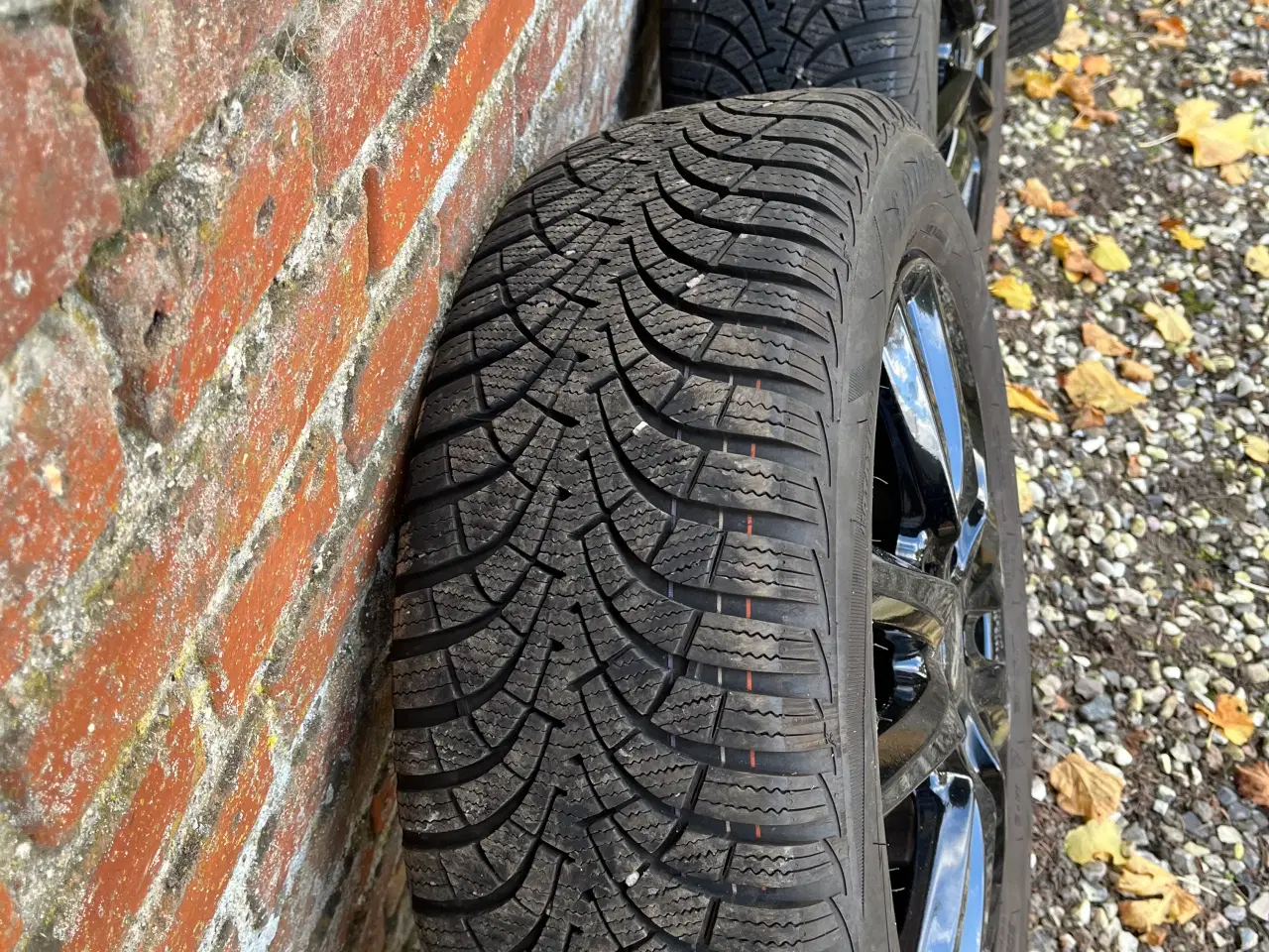Billede 4 - Vinterdæk goodyear ultra grib