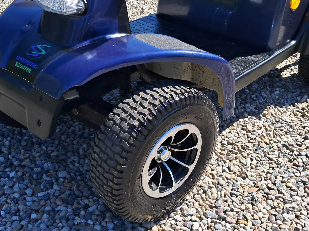 Billede 14 - 4-hjulet elscooter med nye batterier 