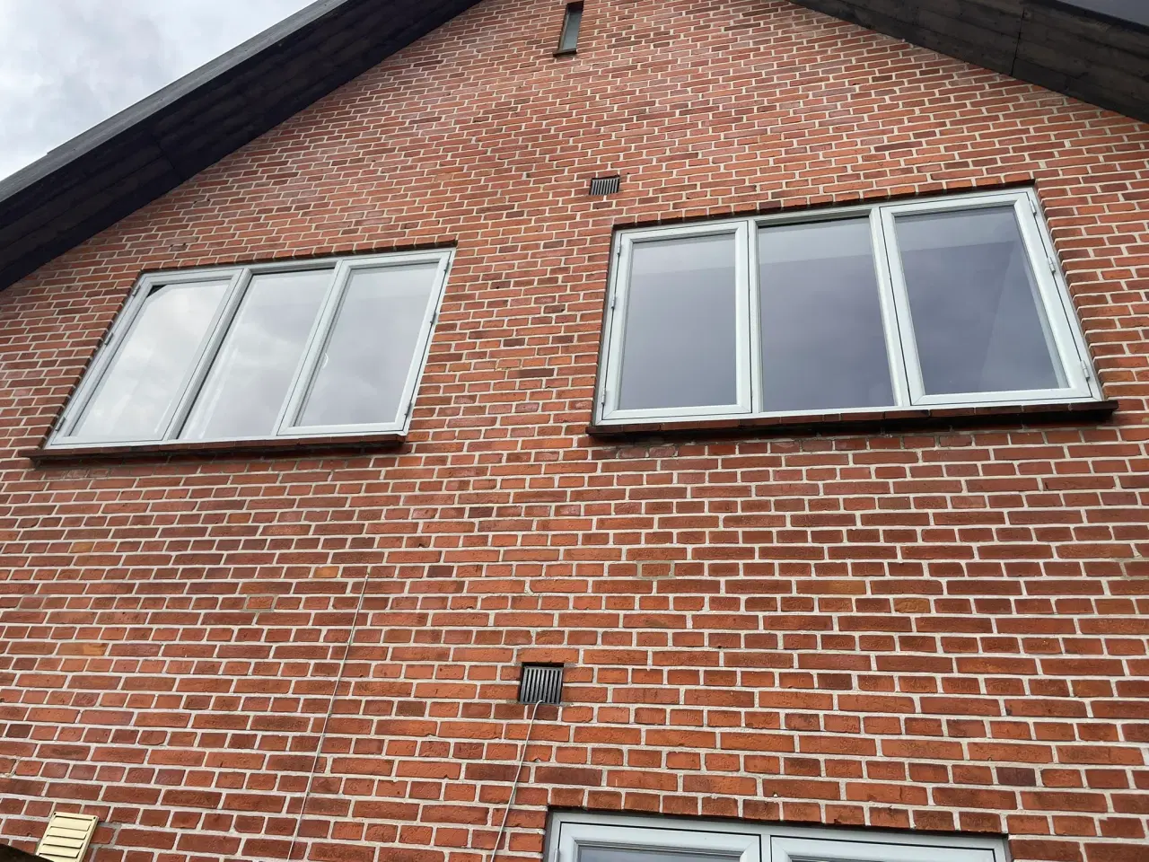 Billede 9 - 22 vinduer træ/alu & 3 døre (se billede)