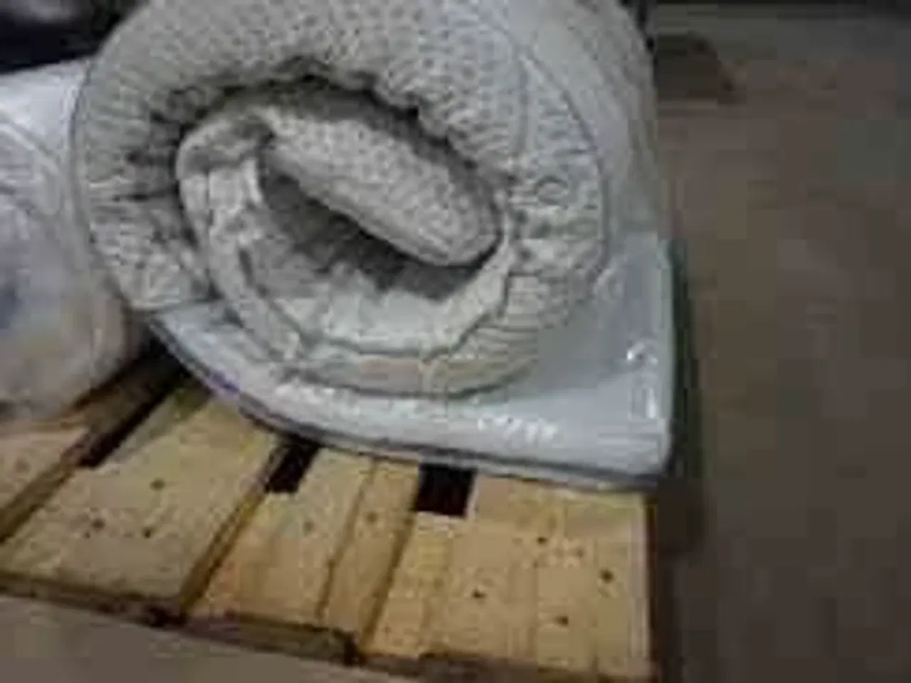 Billede 2 - 2 stk Nordisk Fjer Combi topmadrasser 90x200 cm (Demo)