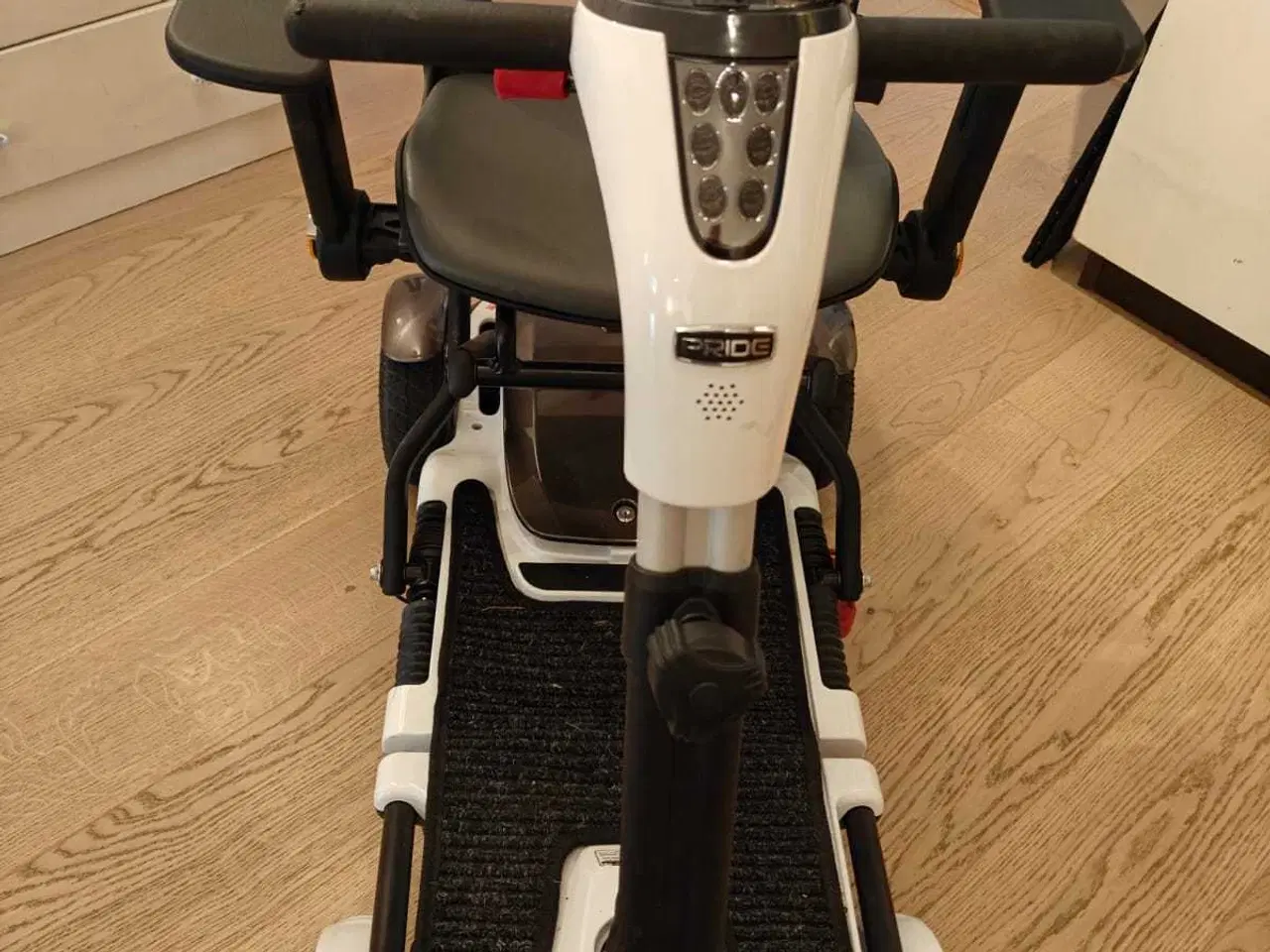 Billede 5 - Næsten ny el-scooter handicap 