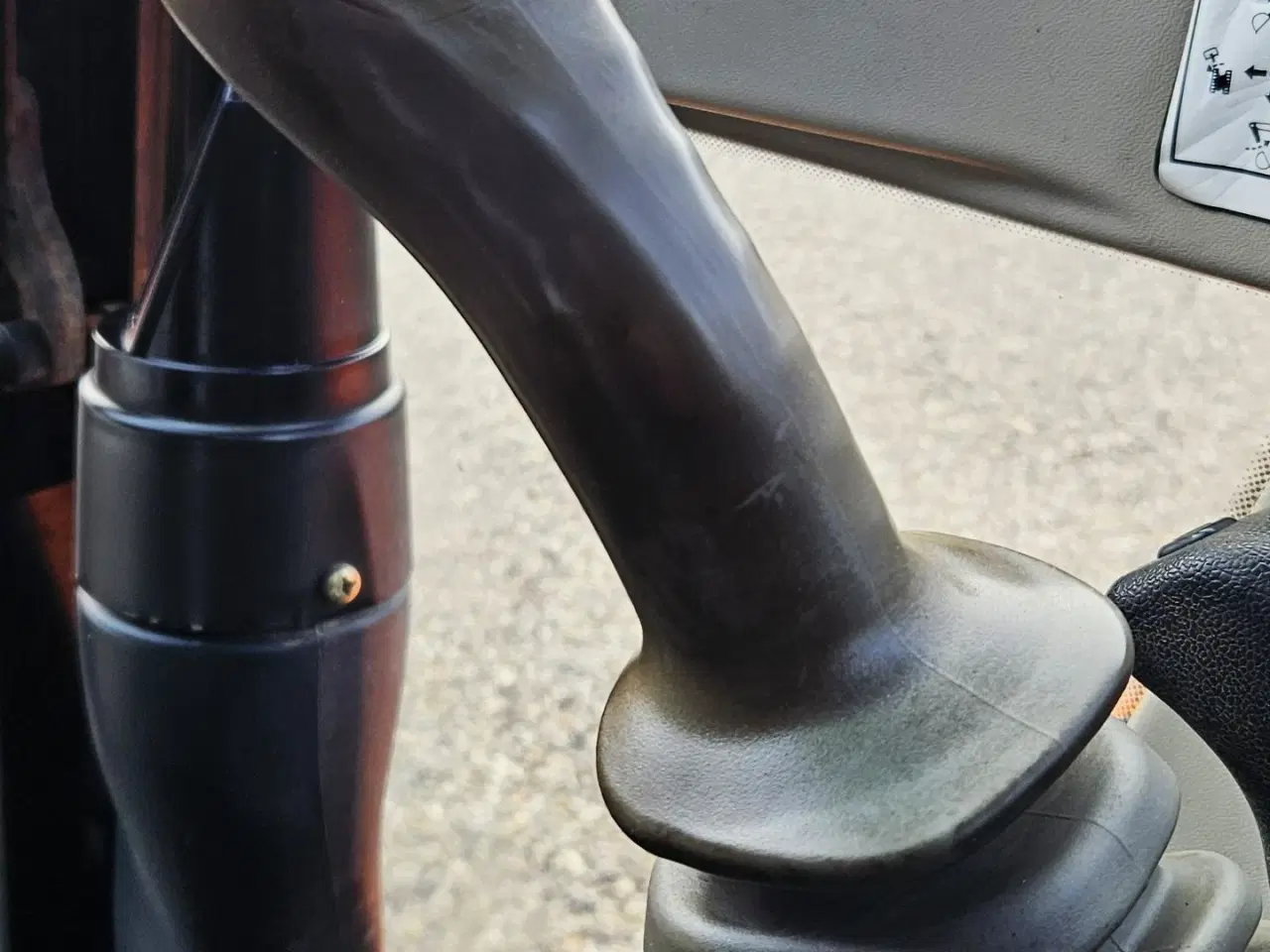 Billede 16 - Hitachi ZX27-3 / powertilt og skovlsæt / årgang 2010