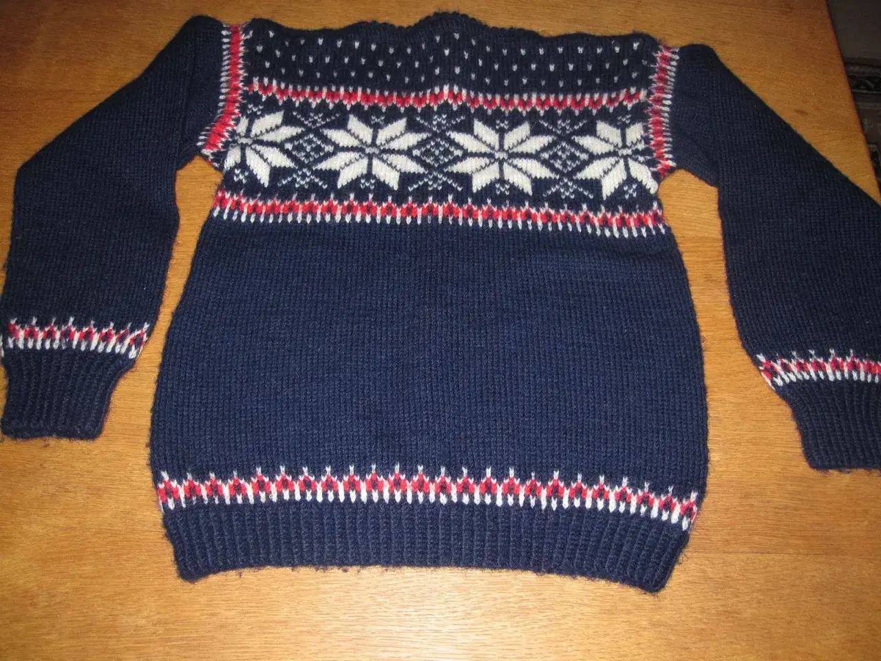 Billede 1 - Håndstrikket norsk sweater