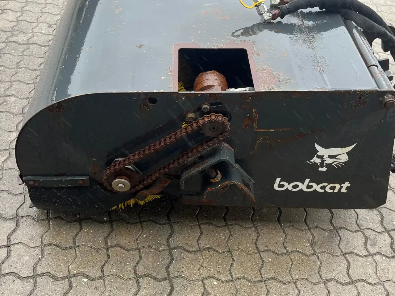 Billede 4 - Bobcat 150cm  hydraulisk opsamler kost