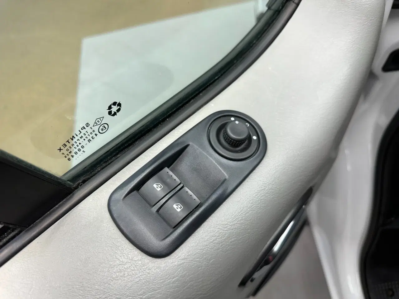 Billede 18 - Renault Trafic T29 2,0 dCi 115 L1H1 Kombi aut.