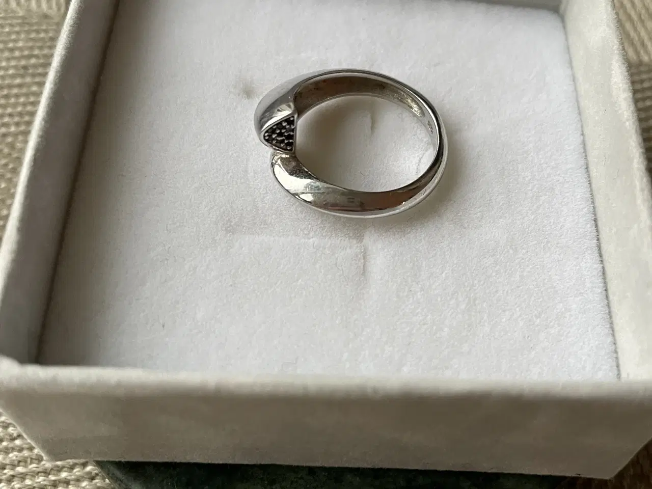 Billede 1 - Sif Jakobs sølvring