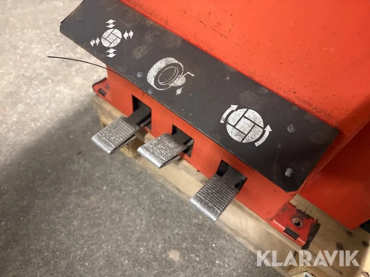 Billede 7 - Dækmaskine John Bean T900