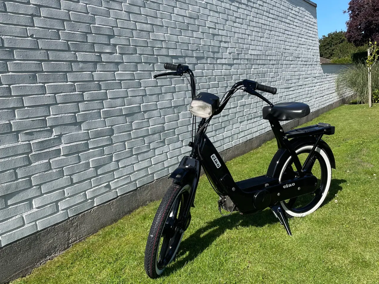 Billede 3 - Ciao nyrenoveret flot stand