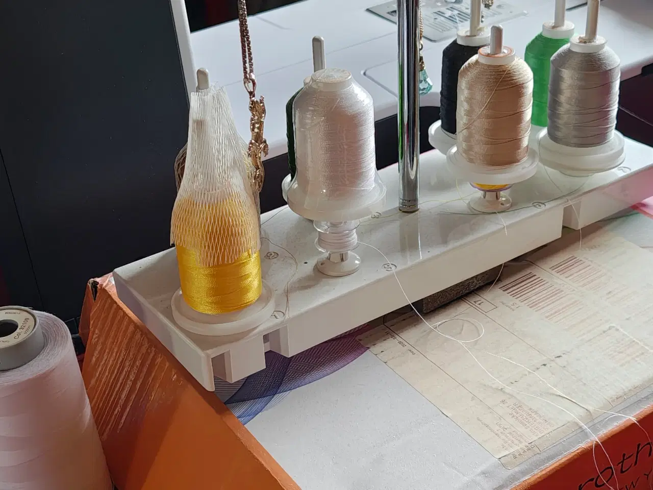 Billede 5 - Bernette broderimaskine B79