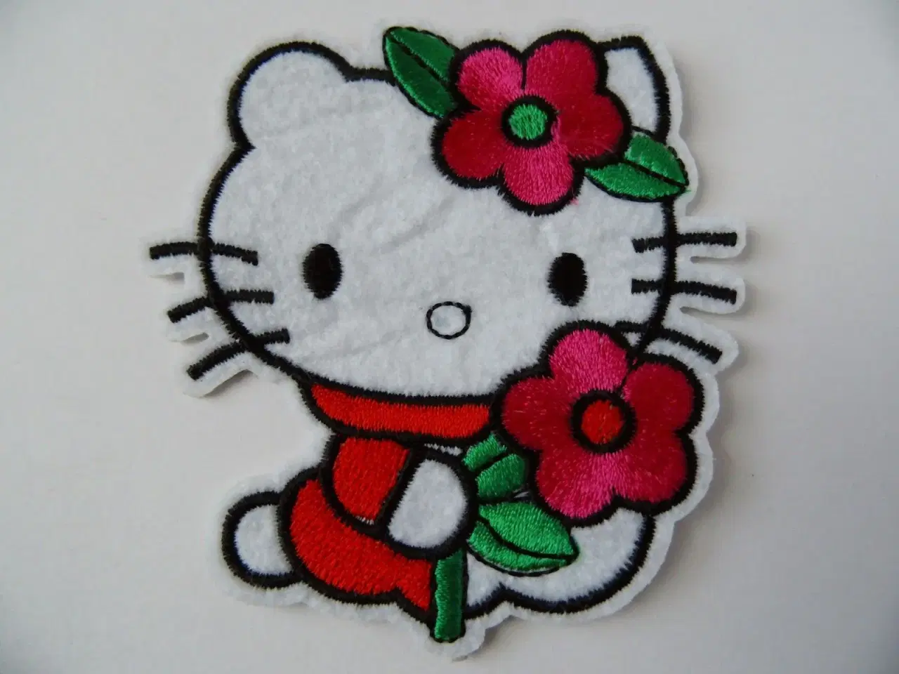Billede 2 - Hello Kitty strygemærker