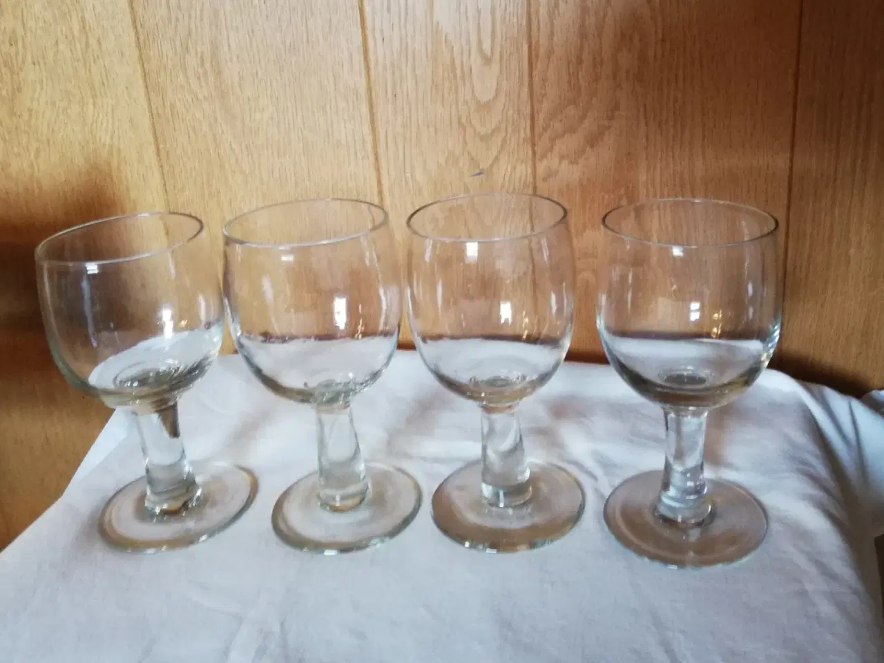 Billede 1 - 4 Ballonglas med lige stilk 