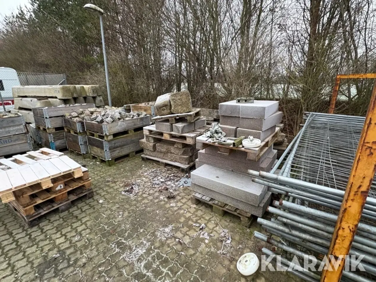 Billede 6 - Granitsten parti blandt andet fra det gamle København