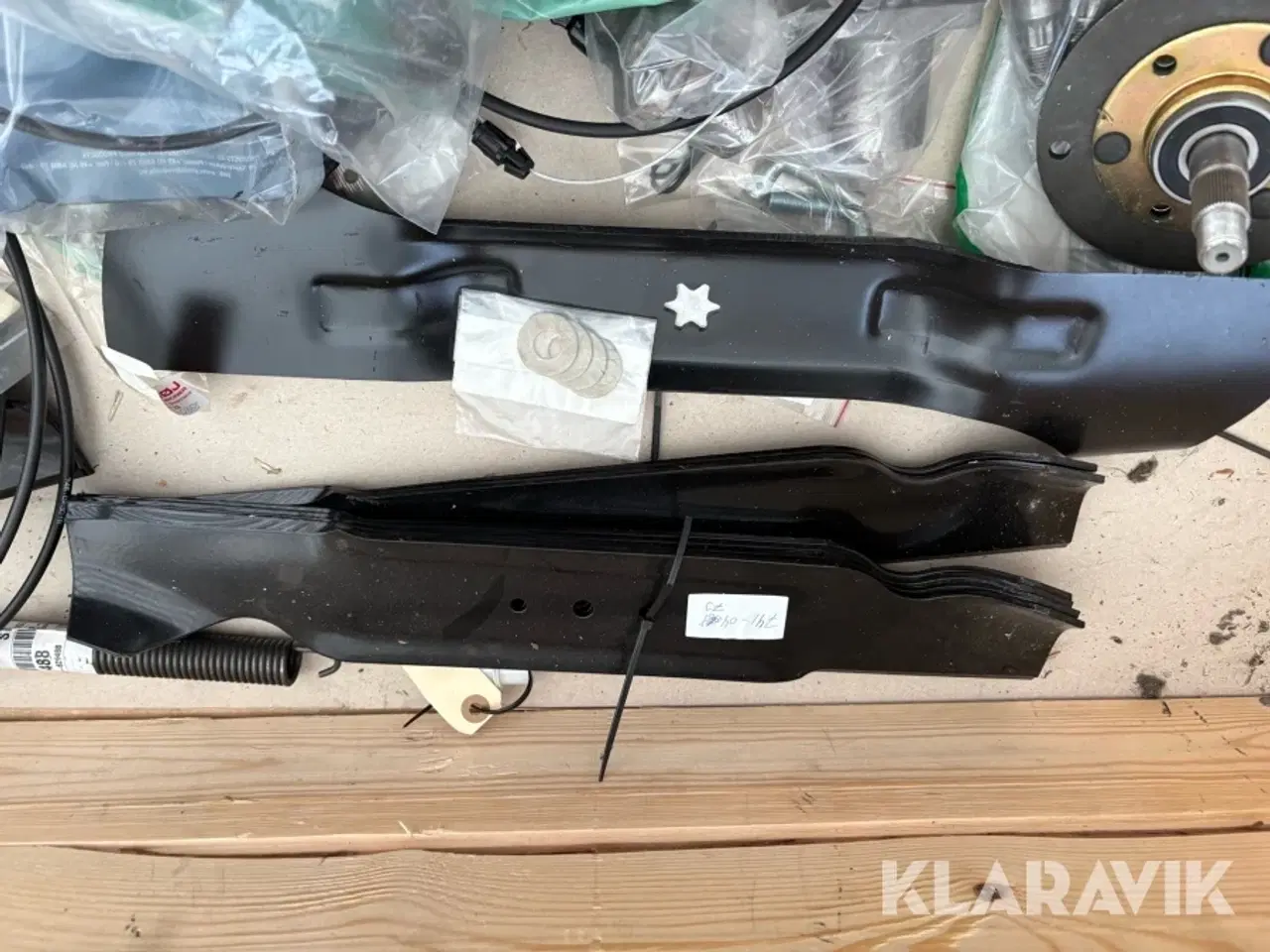 Billede 2 - 4 paller Blandet Reservedele