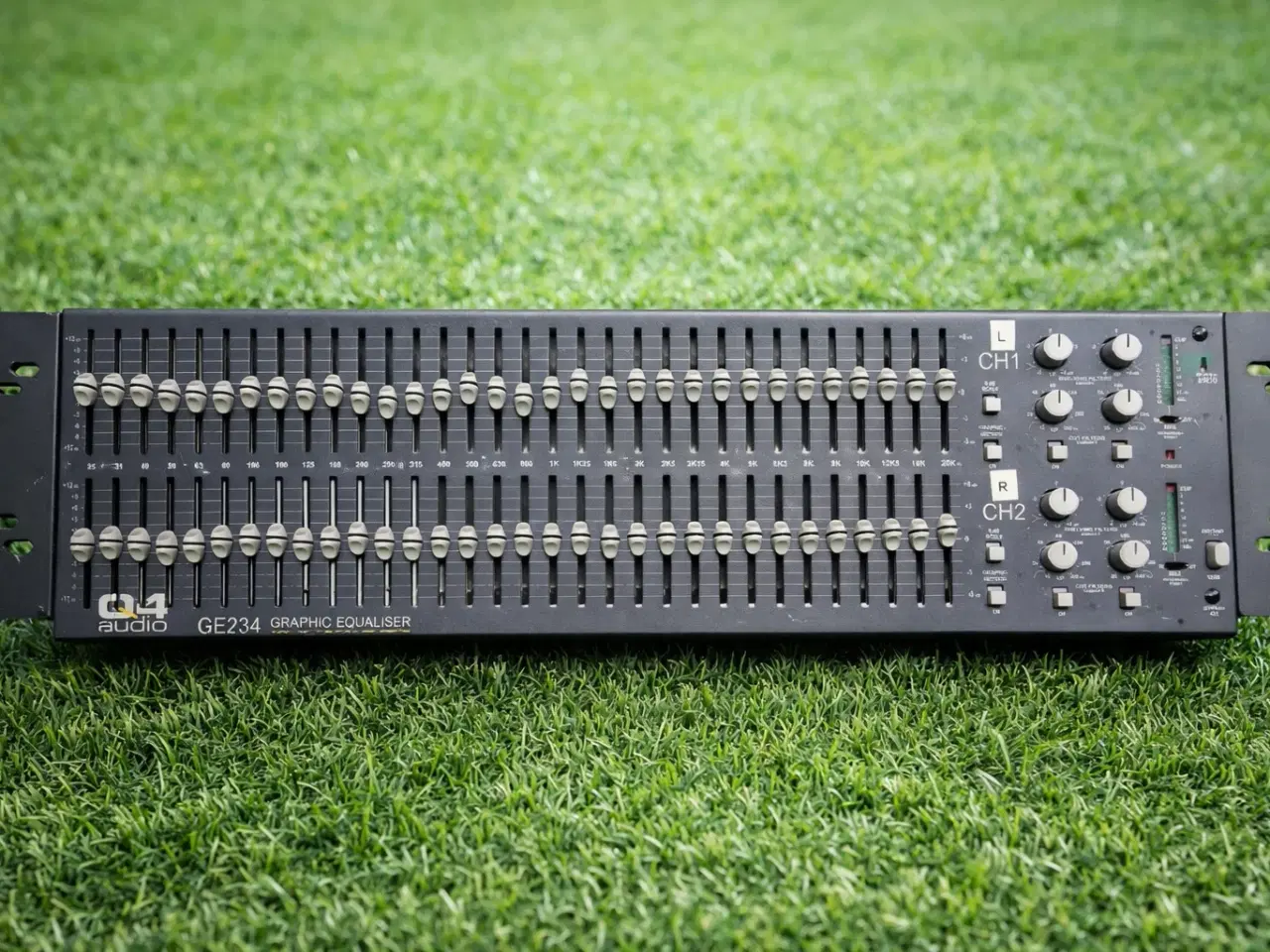 Billede 1 - equalizer to kanaler