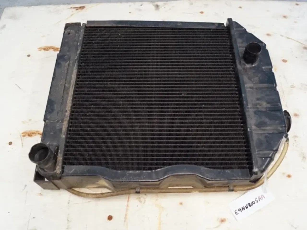 Billede 15 - Ford 4830 Køler E9NN8005AA