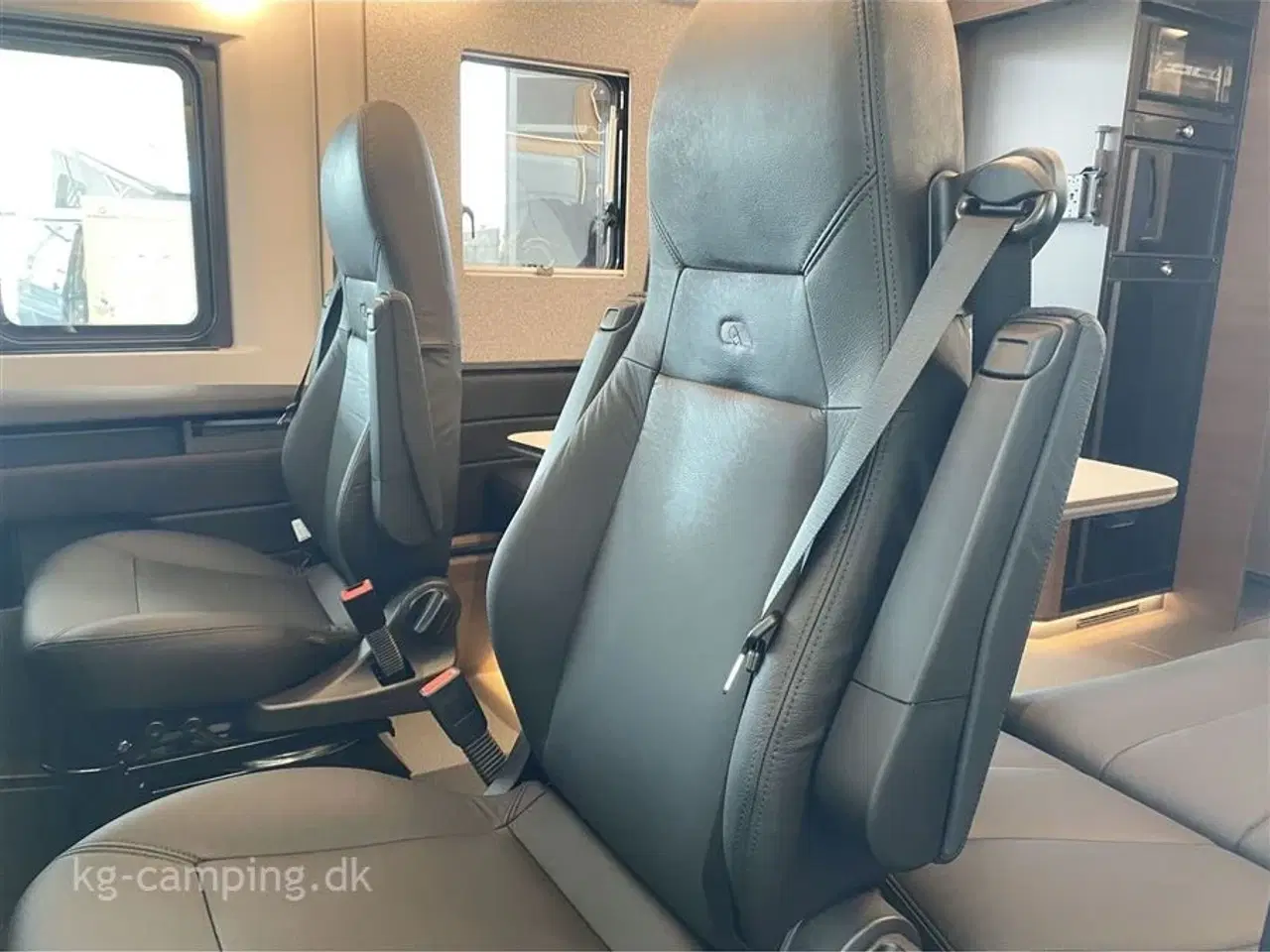 Billede 21 - 2026 - Adria Super Sonic 780 DL   Adria Super Sonic 780 – Ultimativ luksus på hjul Bestilt til levering medio oktober 2025