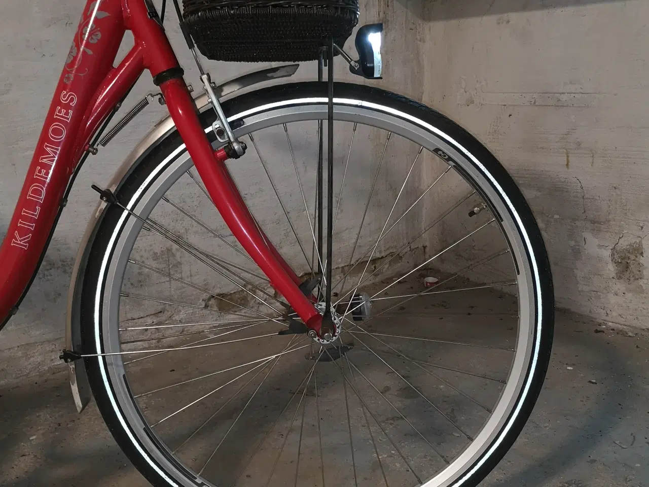 Billede 15 - Kildemoes Rød 28"  48cm   7 gear..Løs 1 nøgle.. ny