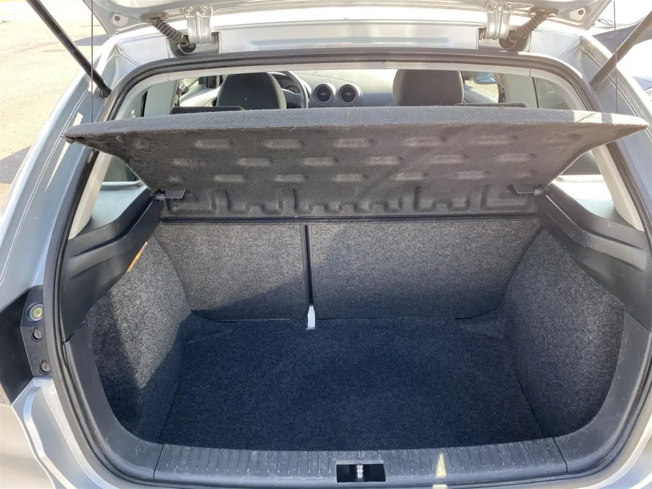 Billede 12 - Seat Ibiza 1,6 16V Reference 105HK 3d