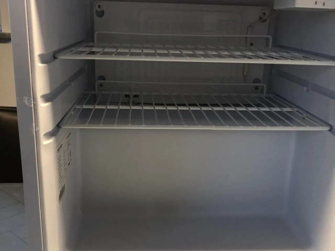 Billede 3 - Mini køleskab